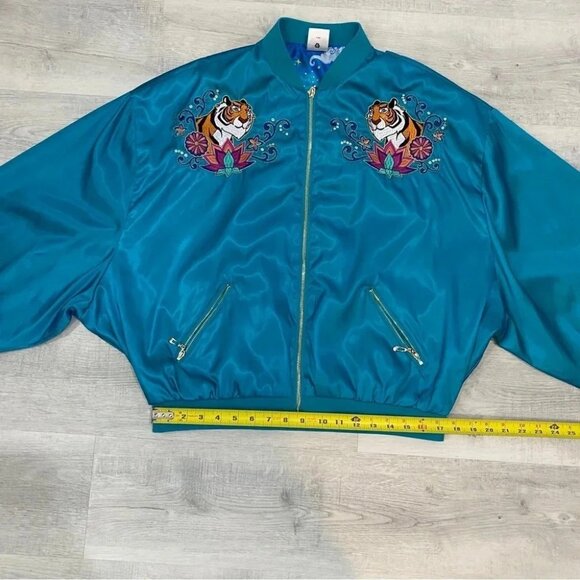 RARE Disney Princess Jasmine L Aladdin Satin Teal Blue Bomber Jacket Embroidered - Picture 14 of 16